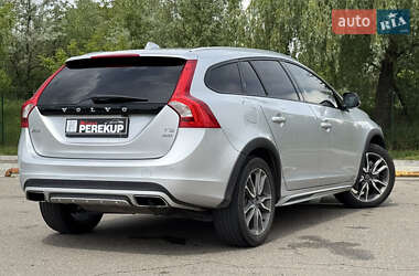 Універсал Volvo V60 2018 в 