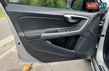 Універсал Volvo V60 2018 в 