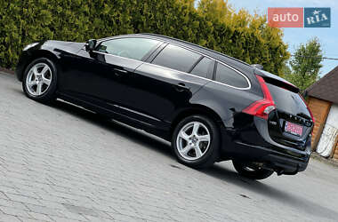 Универсал Volvo V60 2013 в 