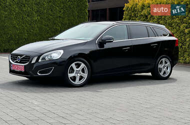 Универсал Volvo V60 2013 в 