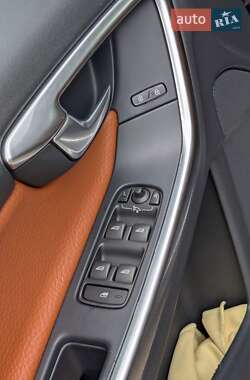 Универсал Volvo V60 2011 в 