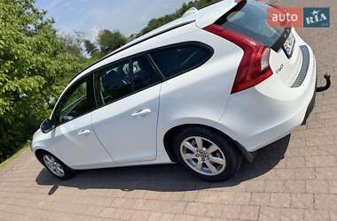 Універсал Volvo V60 2012 в 