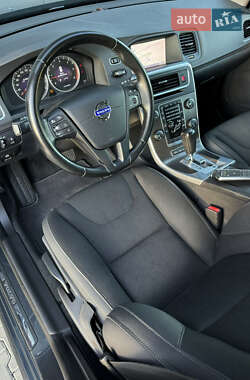 Універсал Volvo V60 2011 в 