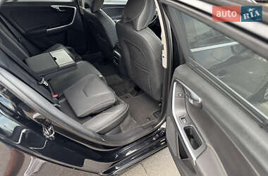 Універсал Volvo V60 2012 в 