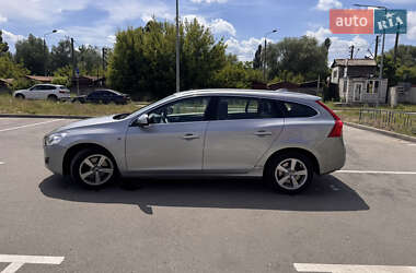 Универсал Volvo V60 2011 в 