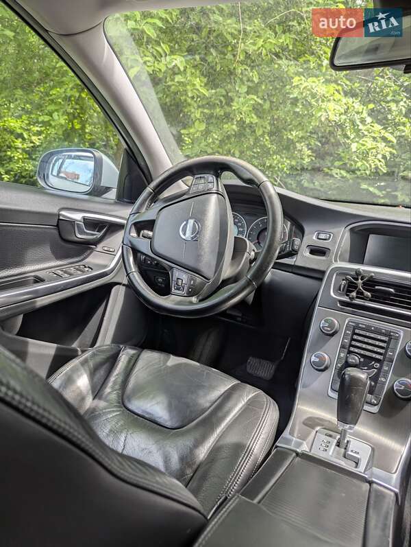 Універсал Volvo V60 2011 в Львові