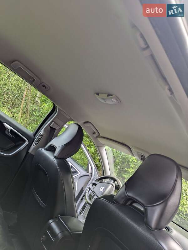 Універсал Volvo V60 2011 в Львові