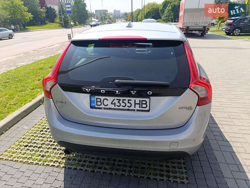 Универсал Volvo V60 2011 в Львове фото 30 Универсал Volvo V60 2011 в Львове