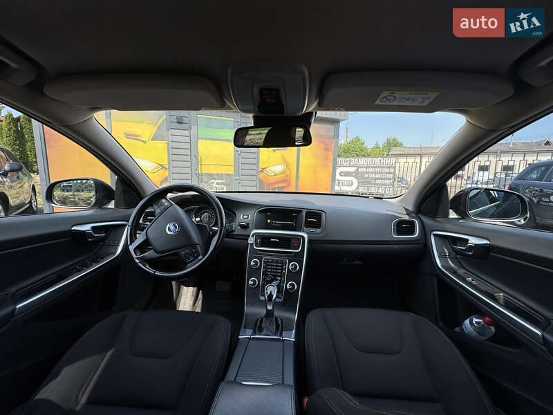 Универсал Volvo V60 2015 в Стрые
