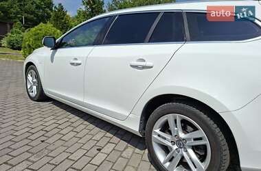 Универсал Volvo V60 2014 в 