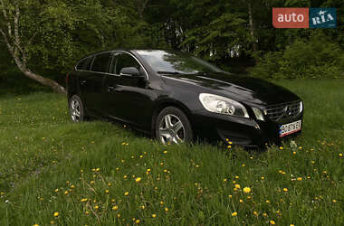 Універсал Volvo V60 2011 в Тернополі