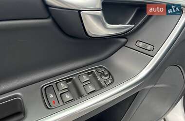 Универсал Volvo V60 2014 в 