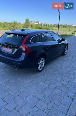 Универсал Volvo V60 2014 в 