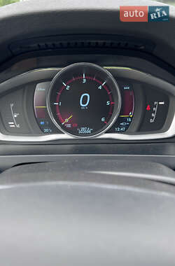 Универсал Volvo V60 2014 в 