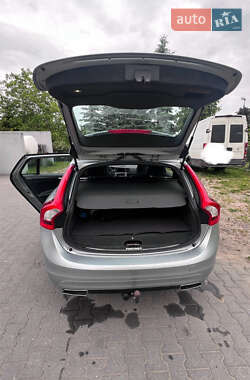 Универсал Volvo V60 2014 в 