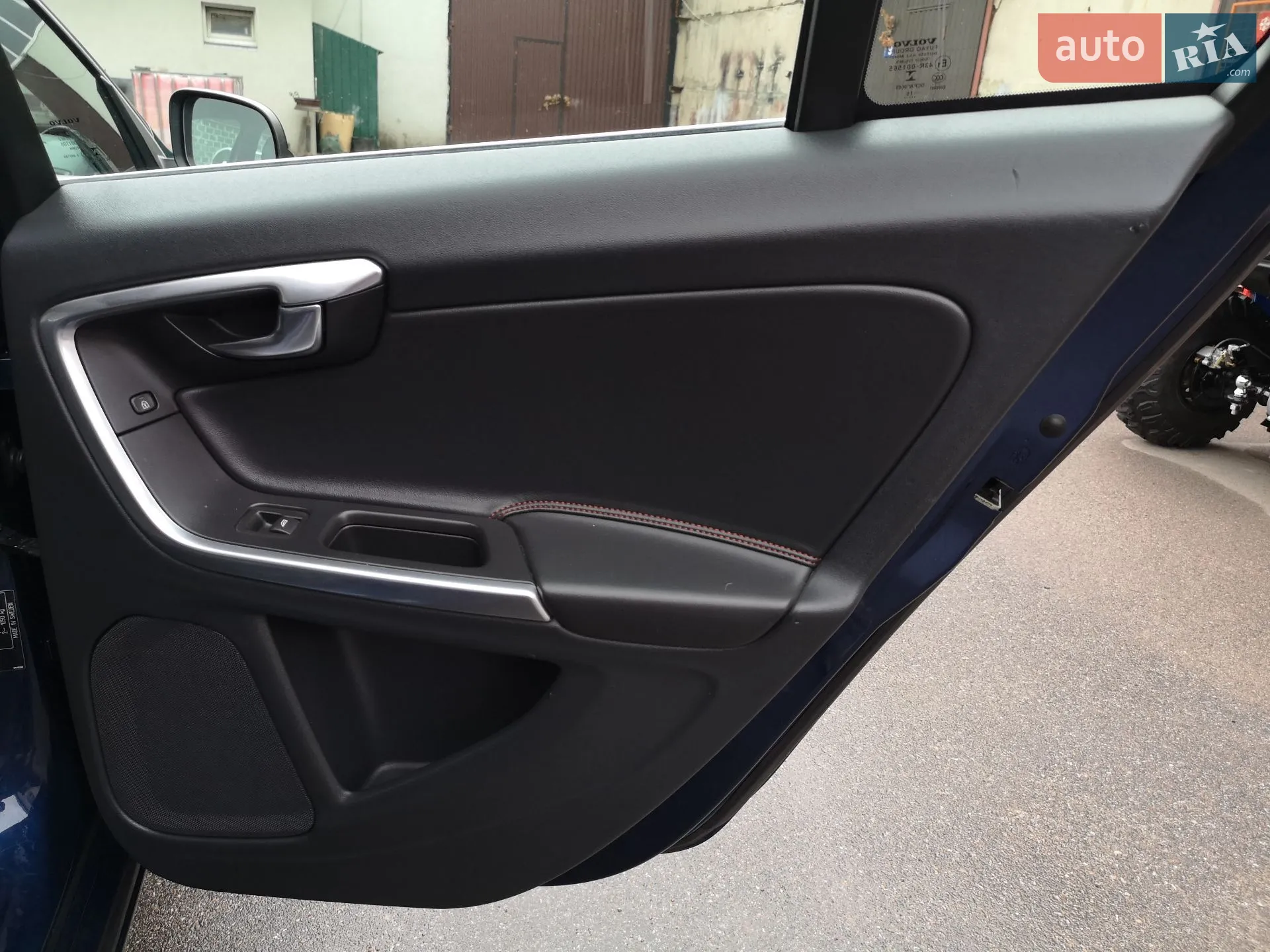 2015 Volvo V60 - мініатюра 32