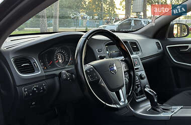 Универсал Volvo V60 2014 в 