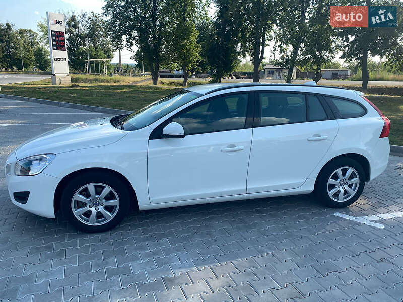 Универсал Volvo V60 2011 в Тульчине
