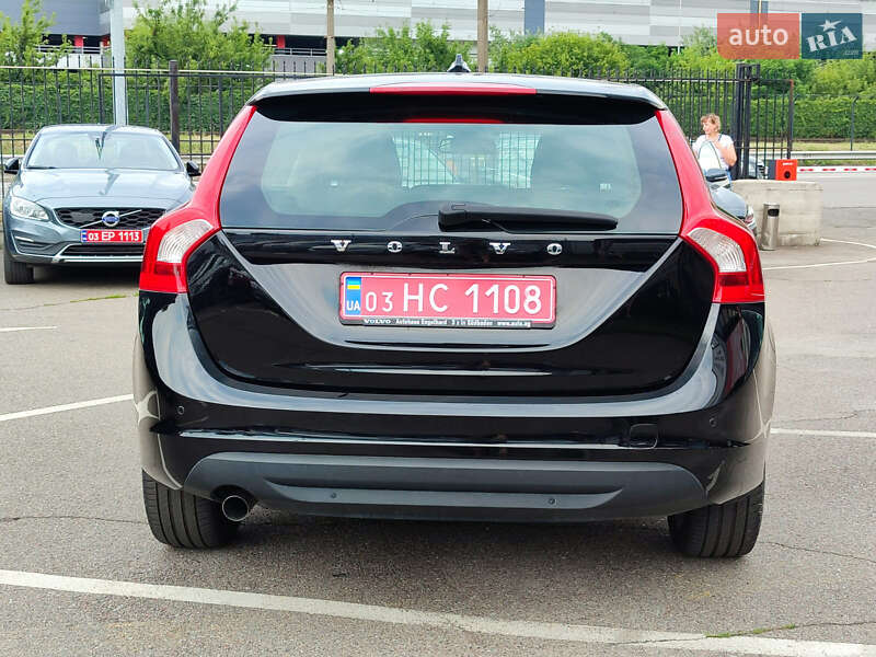 Универсал Volvo V60 2012 в Киеве
