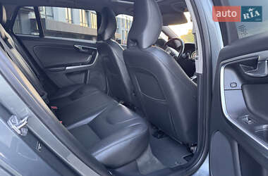 Универсал Volvo V60 2016 в 