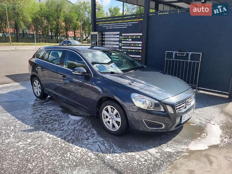 Універсал Volvo V60 2012 в Запоріжжі