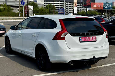 Универсал Volvo V60 2016 в 