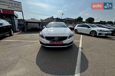 Универсал Volvo V60 2016 в 