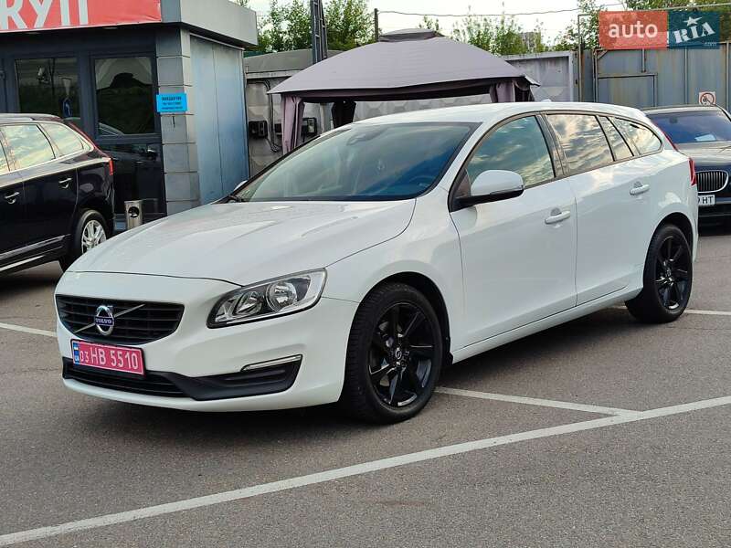 Volvo V60 2016