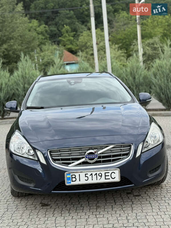 Volvo V60 2012