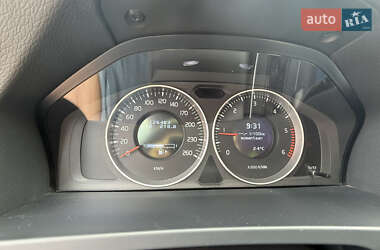 Универсал Volvo V60 2012 в 