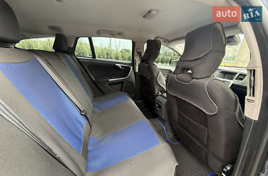 Универсал Volvo V60 2012 в 