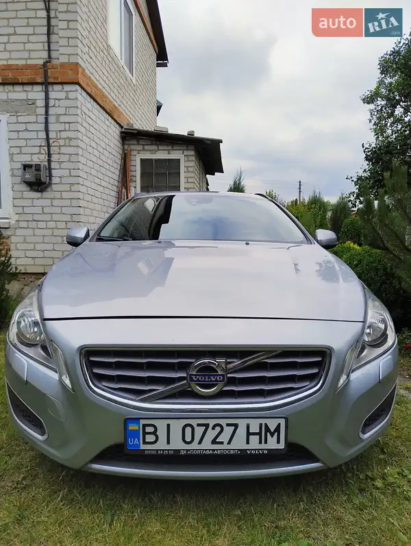 Volvo V60 2011