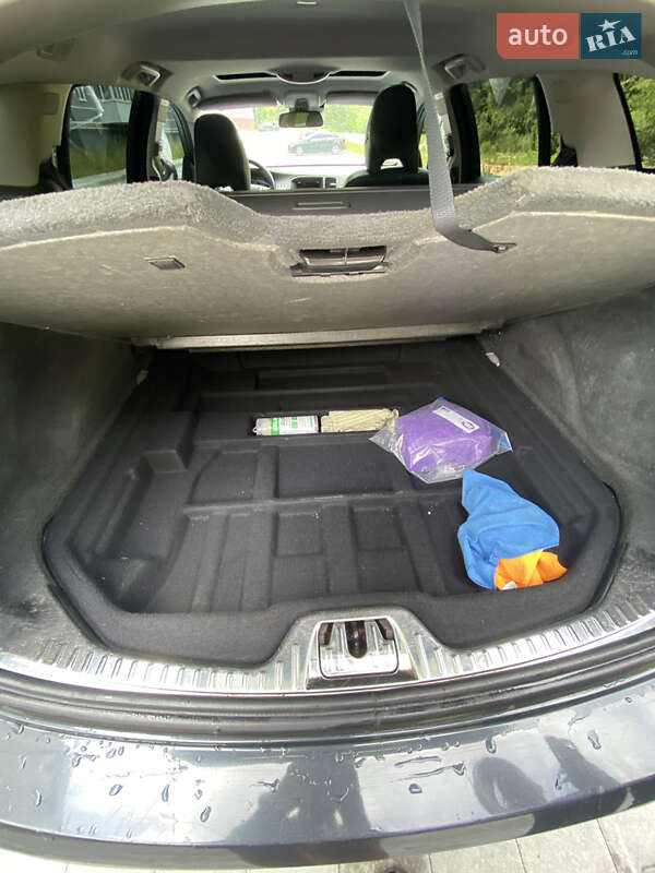 Универсал Volvo V60 2014 в Новояворовске фото 23 Универсал Volvo V60 2014 в Новояворовске