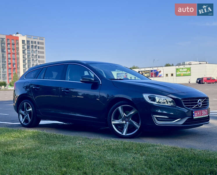 Универсал Volvo V60 2014 в Киеве