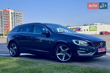 Универсал Volvo V60 2014 в 