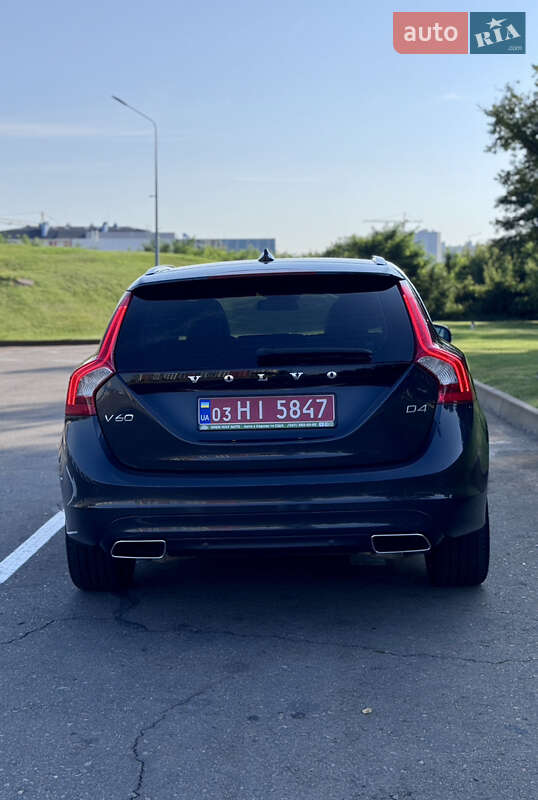 Универсал Volvo V60 2014 в Киеве