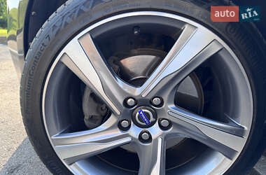 Универсал Volvo V60 2014 в 