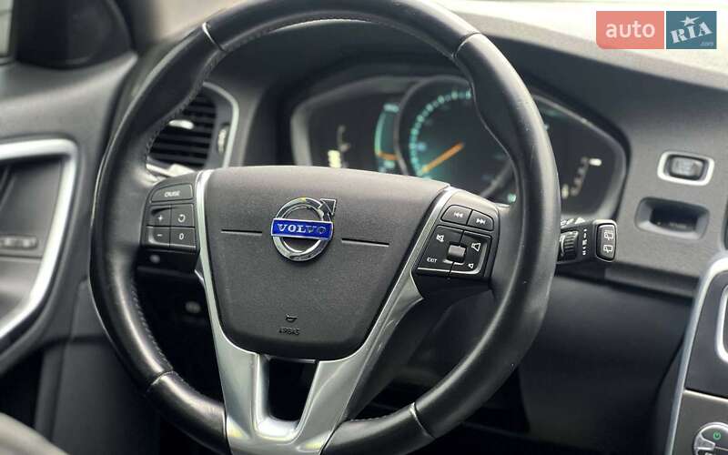 Універсал Volvo V60 2013 в Івано-Франківську