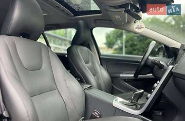 Универсал Volvo V60 2013 в 