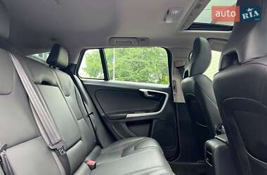 Универсал Volvo V60 2013 в 