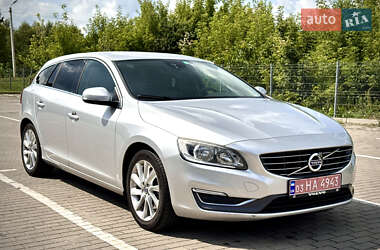 Універсал Volvo V60 2014 в Рівному