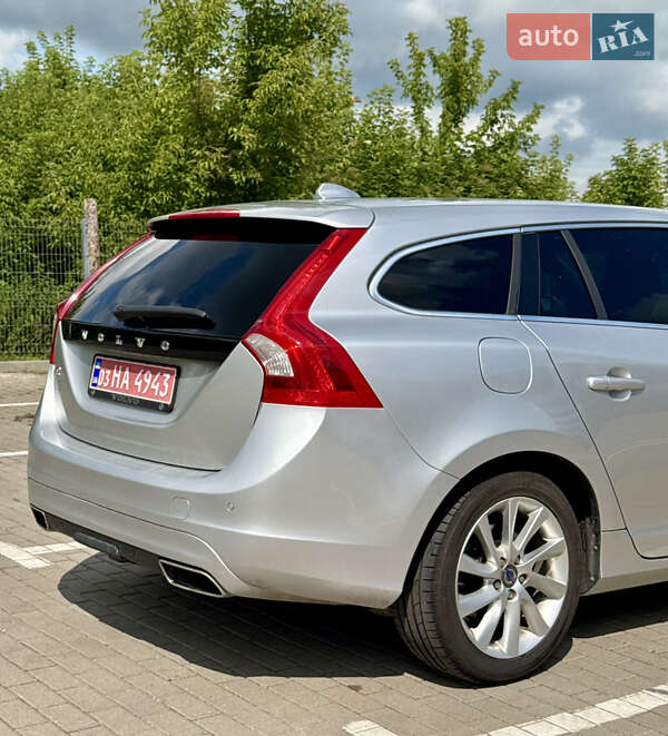 Универсал Volvo V60 2014 в Ровно