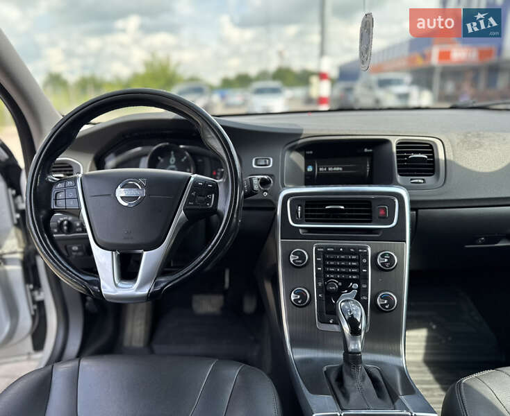 Универсал Volvo V60 2014 в Ровно