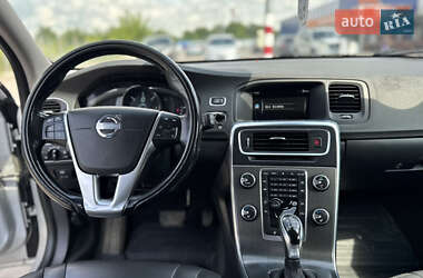Универсал Volvo V60 2014 в 
