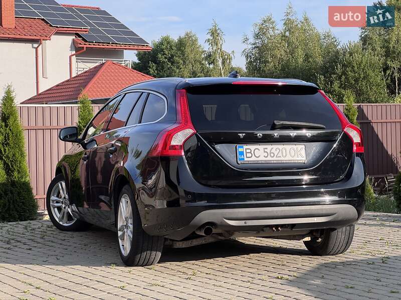Универсал Volvo V60 2010 в Стрые