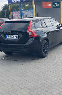 Универсал Volvo V60 2012 в 