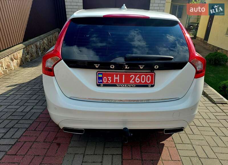 Універсал Volvo V60 2014 в Бродах