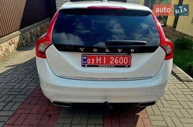 Универсал Volvo V60 2014 в 