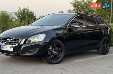 Универсал Volvo V60 2010 в 