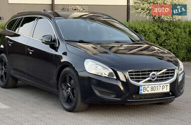 Универсал Volvo V60 2010 в 